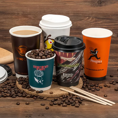 Rundes Doppelwandpapierbecher 20oz 610ml benutzerdefinierte kompostierbare Kaffeebecher